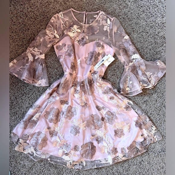 Eliza J floral sheer dress wedding 6 pink rosegold - Picture 2 of 7